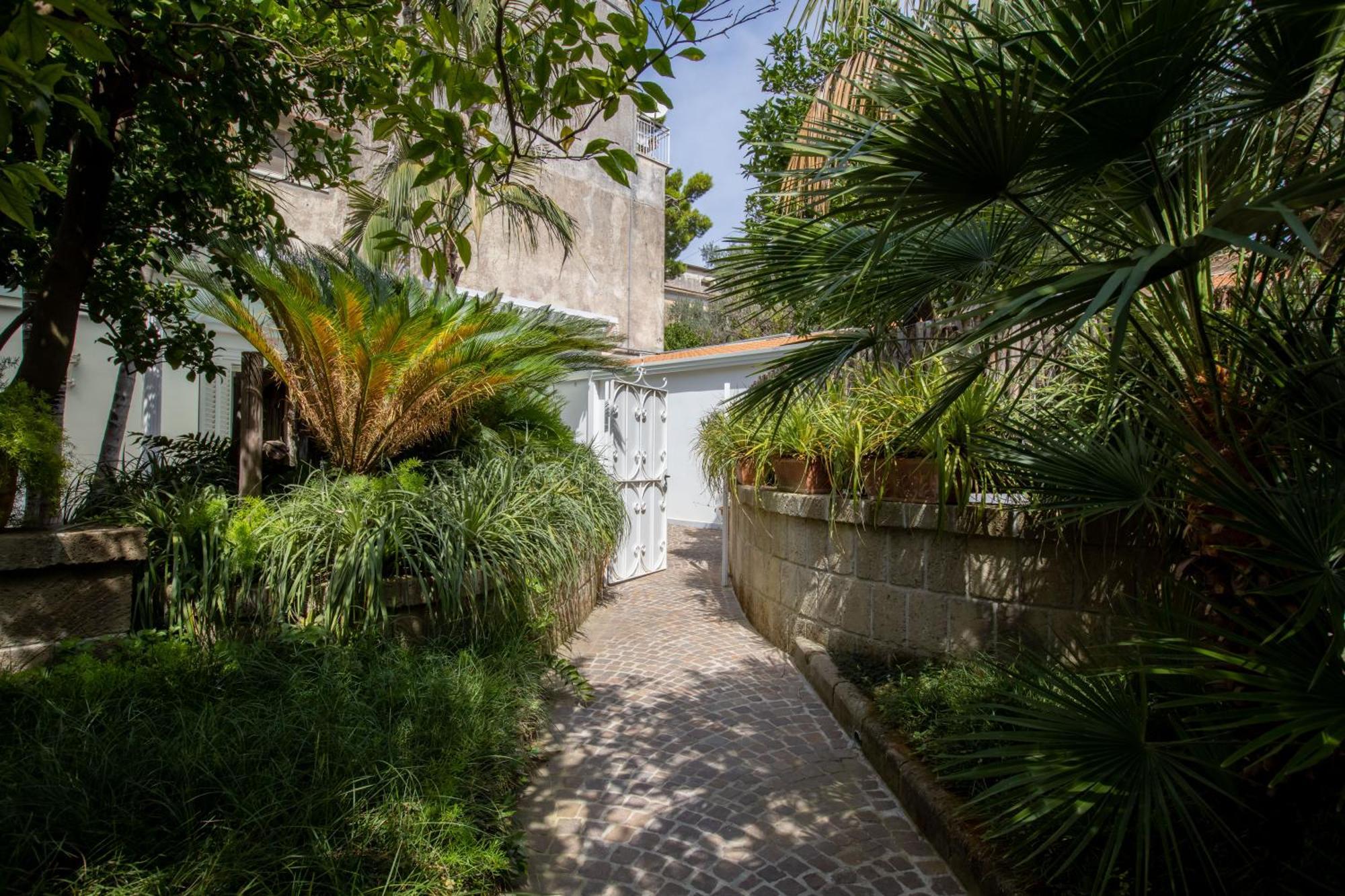 Relais Villa Savarese Sant'Agnello Luaran gambar