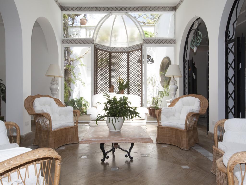 Relais Villa Savarese Sant'Agnello Luaran gambar